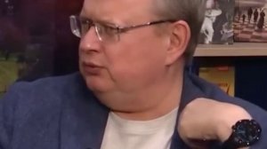 Делягин говорит о старой проблеме: на бумаге доходы часто выглядят лучше, чем в жизни.