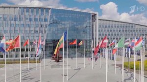 Под угрозой оказались уже все денежные потоки с Запада на Украину.