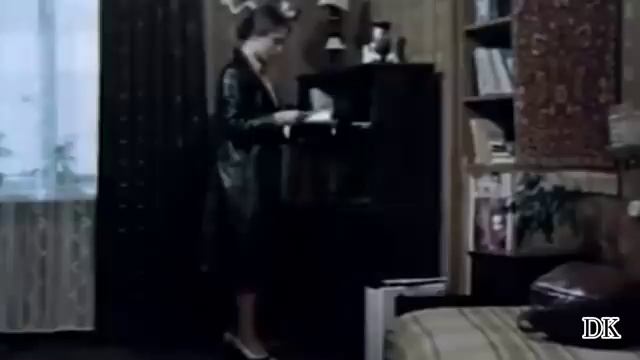До 16 лет - исп.  Андрей Куряев. муз. С. Туликова, сл. В. Харитонова.❤👍💥 (360p)