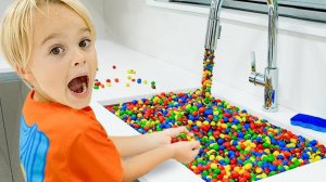 ВОЛШЕБНЫЙ КРАН! 🚰 Слайм вместо воды?!