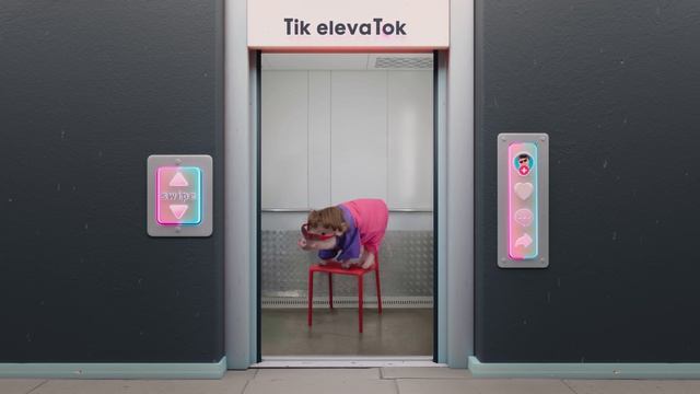 Oliver Tree & Little Big - The Internet смотреть онлайн