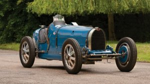 Bugatti Type 35. Машина которую придумал не инженер а скульптор
