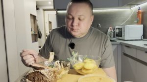 Микс из рыбы с картошкой мукбанг