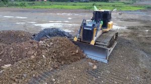 Rock Backfilling on Reinforced Concrete Drainage Pipes by 5-Ton dump Trucks KOMATSU & SHANTUI Dozer