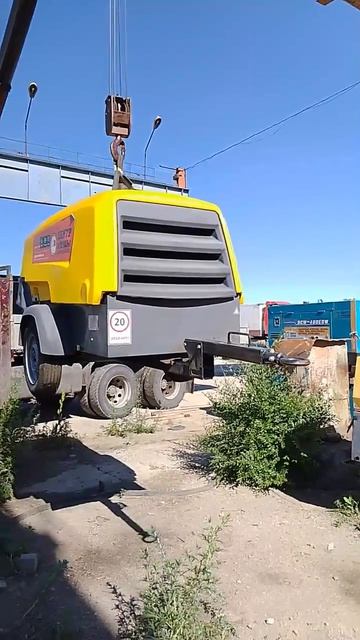Компрессор Atlas Copco XAS 88 5 м³ и пескоструй для АКЗ металлоконструкций #пескоструй #АКЗ