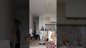 Премьера песня Спутник Если хотите найти в интернете все песни то наберите Ирина Ковшарь песни