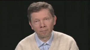 Проходите через «тёмную ночь души»? Экхарт Толле объясняет