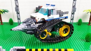 Лего Экспериментальные полицейские машины LEGO, грузовики и экскаватор Видео детям
