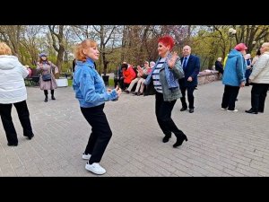18.04.26г... «РЫБКА  🐠  ЗОЛОТАЯ!»... звучит на Танцполе в Гомельском парке...