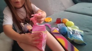 Распаковка и обзор популярных игрушек