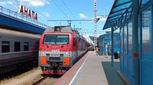 Электровоз ЭП1М-673 с поездом № 294 Мурманск - Анапа