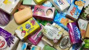 unpacking soap. распаковка мыла