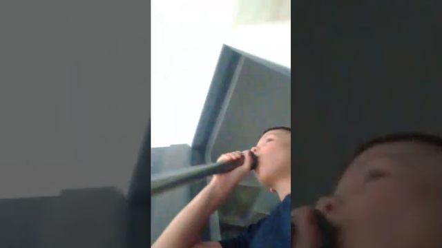стрим смотреть онлайн