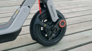 Ninebot E3 / E3 Pro - красиво, но стоит ли своих денег? Обзор и тест-драйв электросамоката от Segway