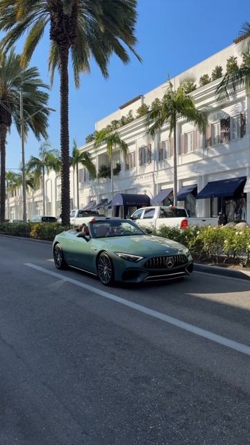 Mercedes-AMG SL 63 смотреть онлайн