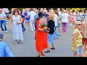 28.06.26г... «Ах Ты  Дед, ну что Творишь?»... звучит на Танцполе в Гомельском парке...