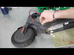 Подробная разборка самоката Xiaomi m365. Буду перекрашивать! Xiaomi m365 disassembly