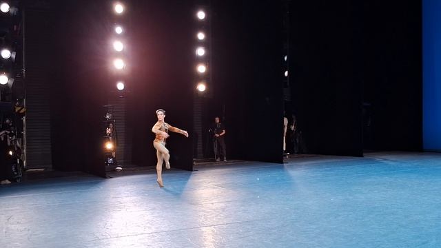 Дмитрий Соболев. Моцарт. Pas de deux смотреть онлайн