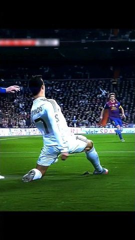 Cristiano against defenders of Barcelona ☠️ #ronaldo #shorts #football