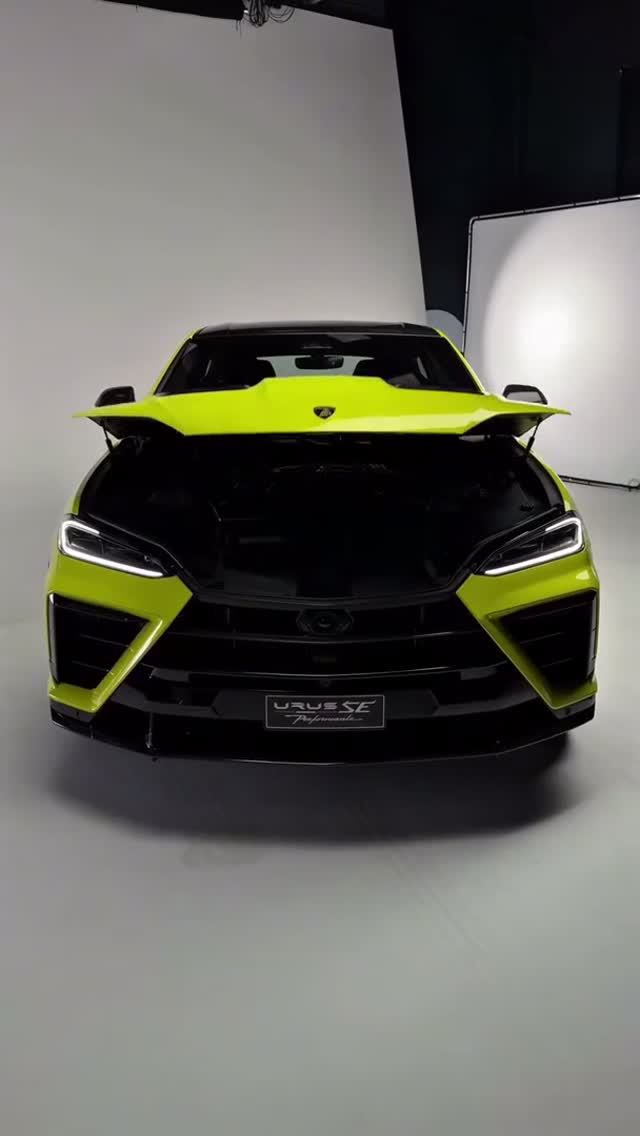 новый 812 Л.С. Lamborghini URUS SE Performante! смотреть онлайн