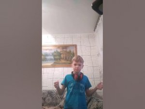 танцуем под песню [ я крокодил крокожу и буду крокодить ]