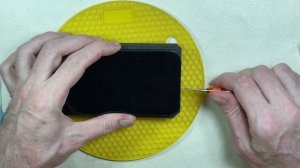 Замена аккумуляторов на iPhone 13.