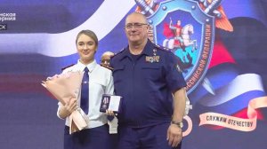 Лучшим брянским следователям вручили награды за заслуги в службе