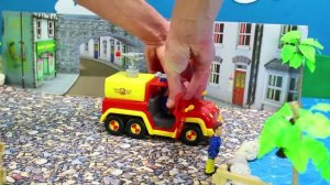 Пожарная машина возвращается обратно на свою станцию! 🚒✨И другие игрушки Видео детям