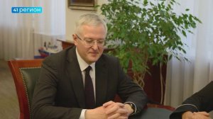 ВСТРЕЧУ С САМЫМ МОЛОДЫМ ГЕРОЕМ РОССИИ ПРОВЁЛ ГУБЕРНАТОР РЕГИОНА ВЛАДИМИР СОЛОДОВ • НОВОСТИ КАМЧАТКИ