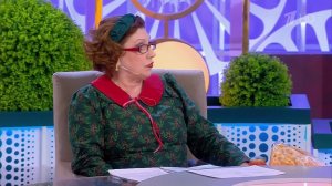 «Постель еще не остыла» - Роза Сябитова высказалась против поисков жениха только что родившей нев...