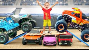 🍿 Крис и Майк побывали на шоу Monster Jam.