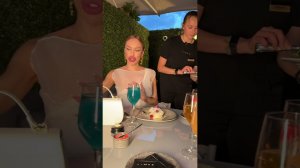 Алина Андреевская познакомила со своими подружками