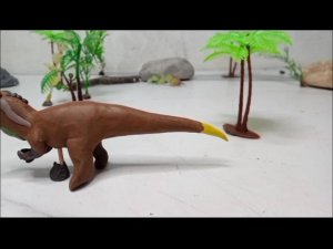 Metriacanthosaurus vs Gigantspinosaurus / Claymotion dinosaurs fight .