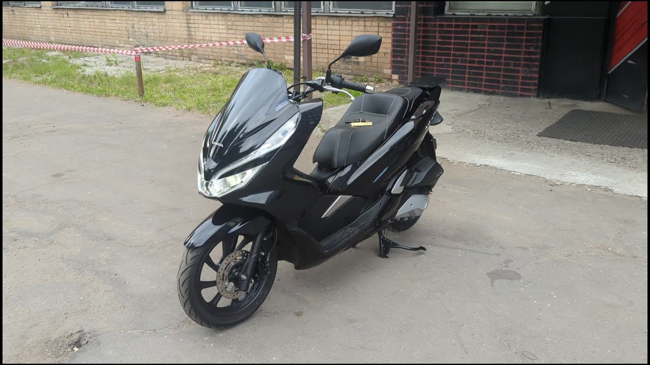 Скутер Honda PCX 150 (120HB21) 2018 г.в. смотреть онлайн