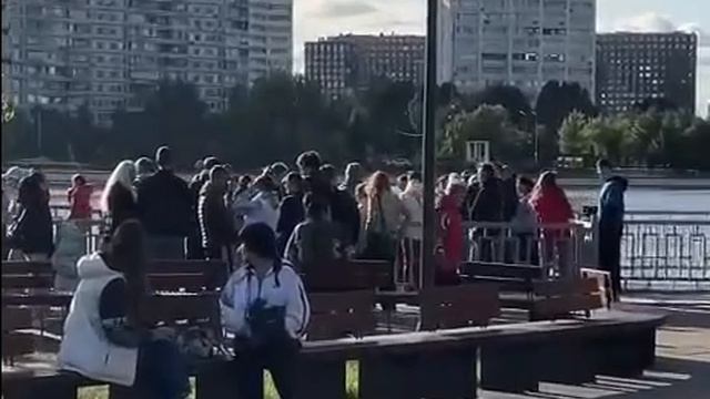 Очередь к причалу "Печатники" смотреть онлайн