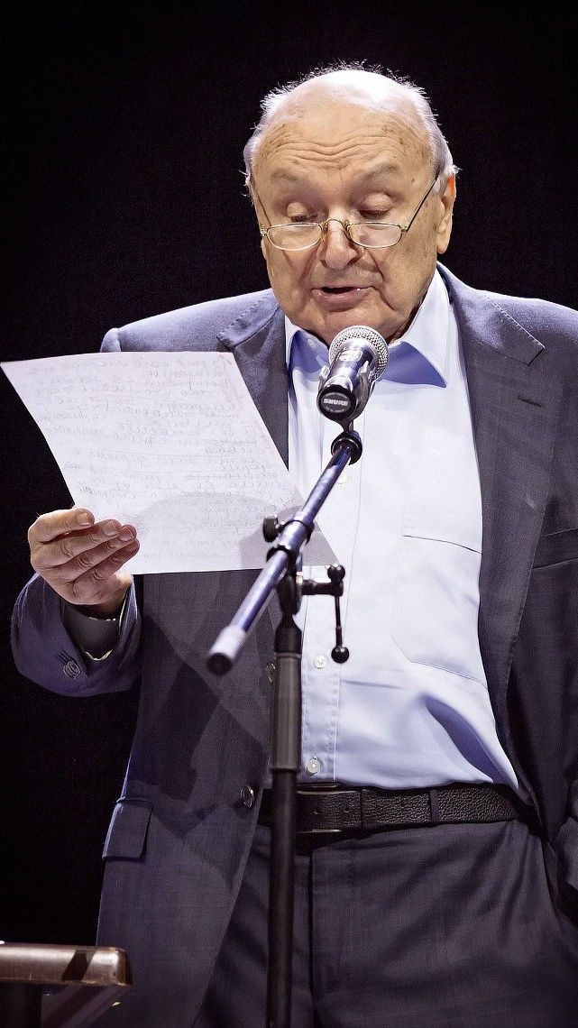 Не говорите, что мне нужно делать... МИХАИЛ ЖВАНЕЦКИЙ.