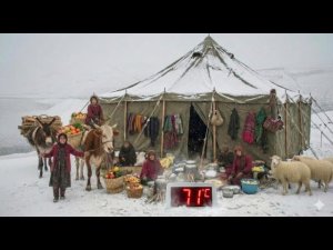 Жизнь ниже нуля ❄️ Зимнее выживание семьи в самых высоких горах Афганистана