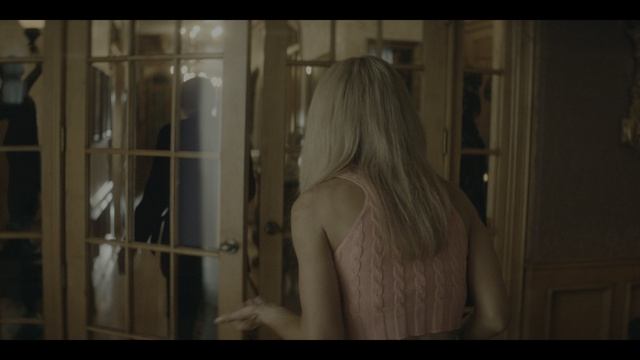 Пэм и Томми 6 серия «Памела в Стране чудес» (сериал, 2022)