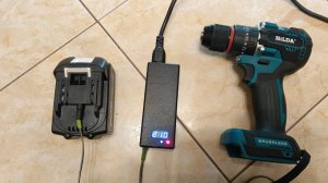 Переделка БП ноутбука 19.5V в 21, сигнал заряда, для акум шуруповерта тип Макита.