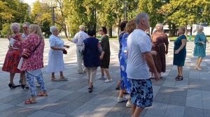РАСПУСТИЛАСЬ ЧЕРЕМУХА НАРЯДИЛАСЬ НЕВЕСТОЮ ❤️ТАНЦЫ❤️ ХАРЬКОВ 2024