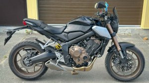 Honda CB650R - RH03-1002014