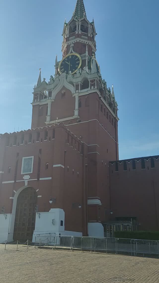 Москва Куранты смотреть онлайн
