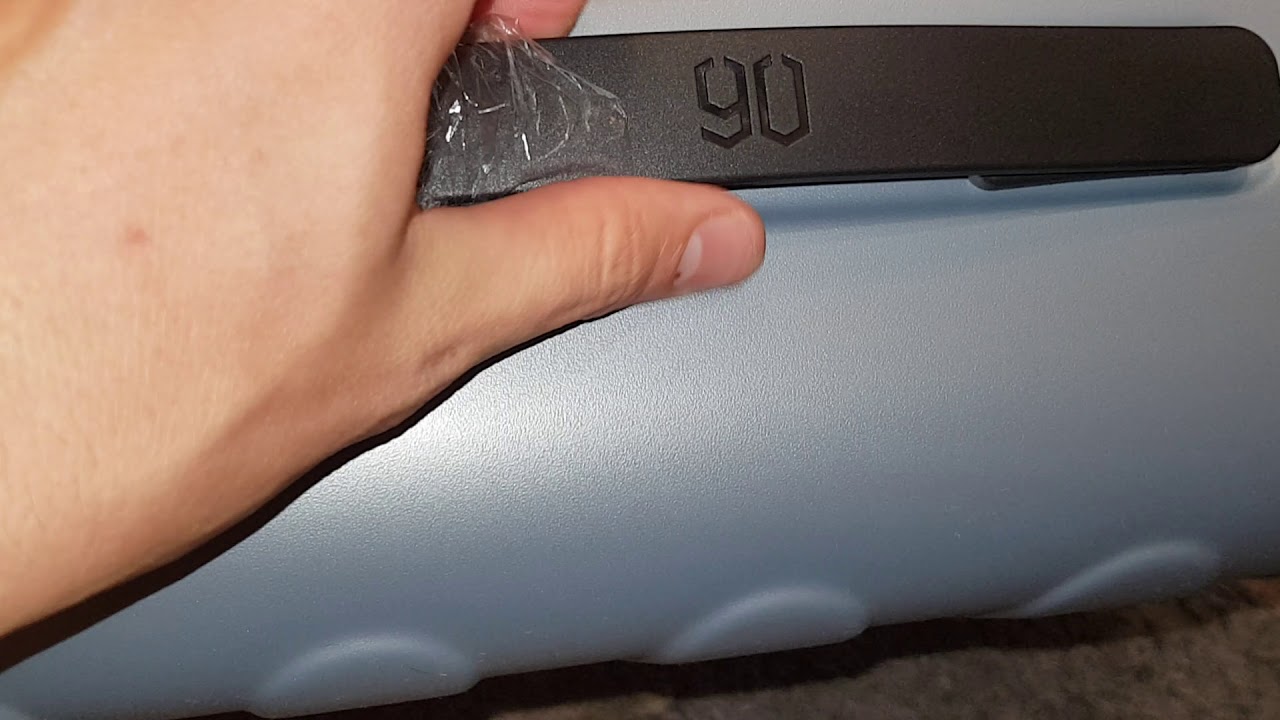 ЧЕМОДАН XIAOMI 90 POINTS SEVEN BAR SUITCASE 24” (90171STZGUNNY1624) смотреть онлайн