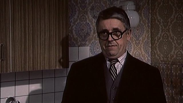 Приключения в каникулы 3 серия «Свадебное платье» (сериал, 1978)