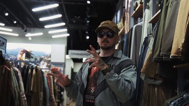 КАК НЕ СДО*НУТЬ В ЖАРУ. Выбираем правильную одежду на лето смотреть онлайн