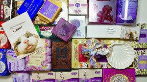 Распаковываю подарки с мылом. unpacking soap