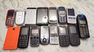 Купил огромную коробку редких ретро телефонов Nokia & Samsung с Кемерово на Avito, не с помойки 💯👌
