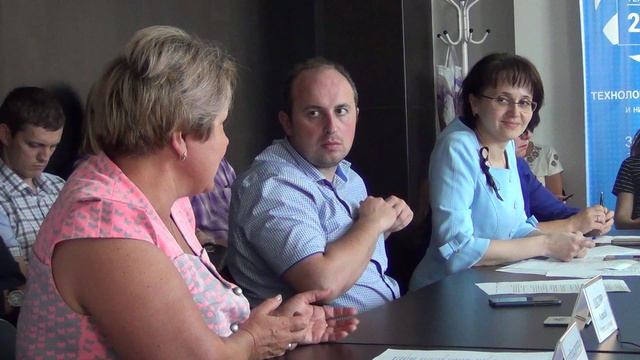 Управление присылает... (откуда учителя узнают новости) D]