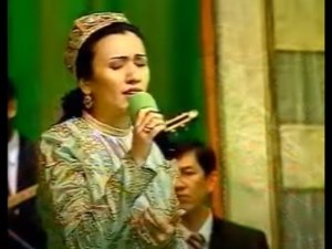 Dilnura Qodirjonova - Yakka bu Farg'onada