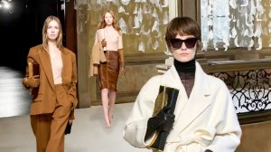Elisabetta Franchi Мода в Милане Осень 2026 Зима 2027 | Одежда и аксессуары